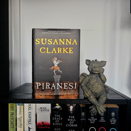 Image of: Review: Piranesi by Susanna Clarke