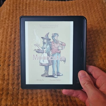 Image of: Mooncakes by Suzanne Walker (Author) and Wendy Xu (Artist)